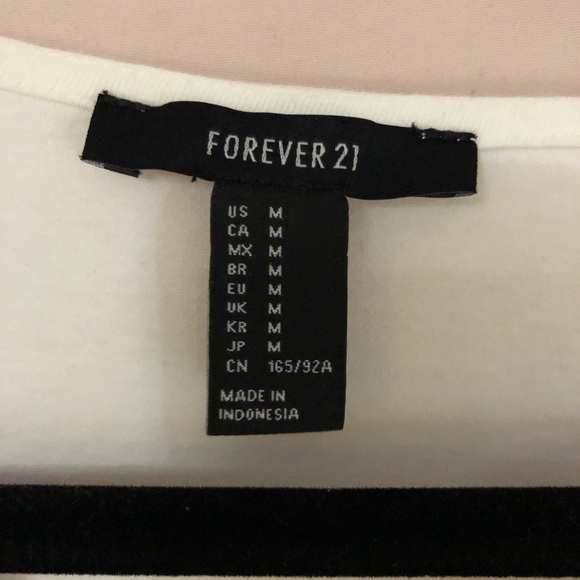 Long-sleeve Cropped Top with Lace Sleeves - Picture 2 of 2